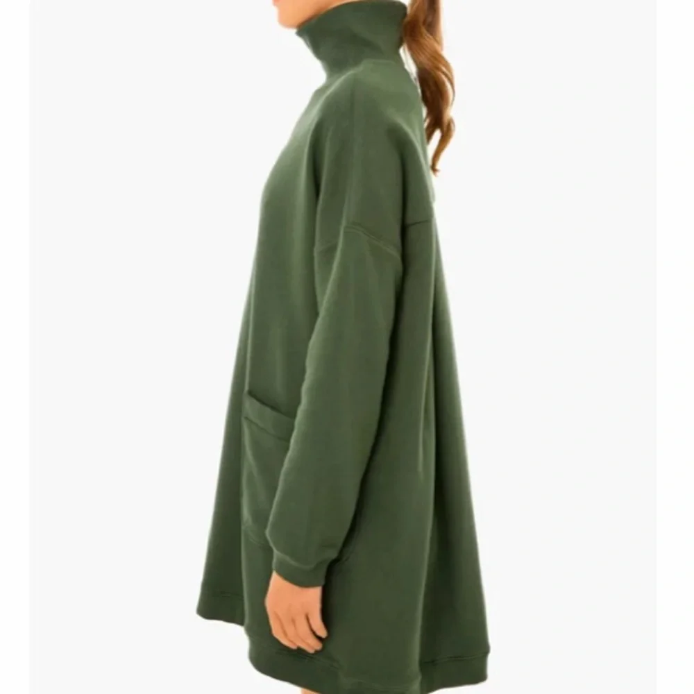 Forest Green Porter Dress
POMANDER PLACE - Picture 6 of 11